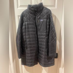Black Patagonia Radalie insulated parka! Women’s XL; great condition!!